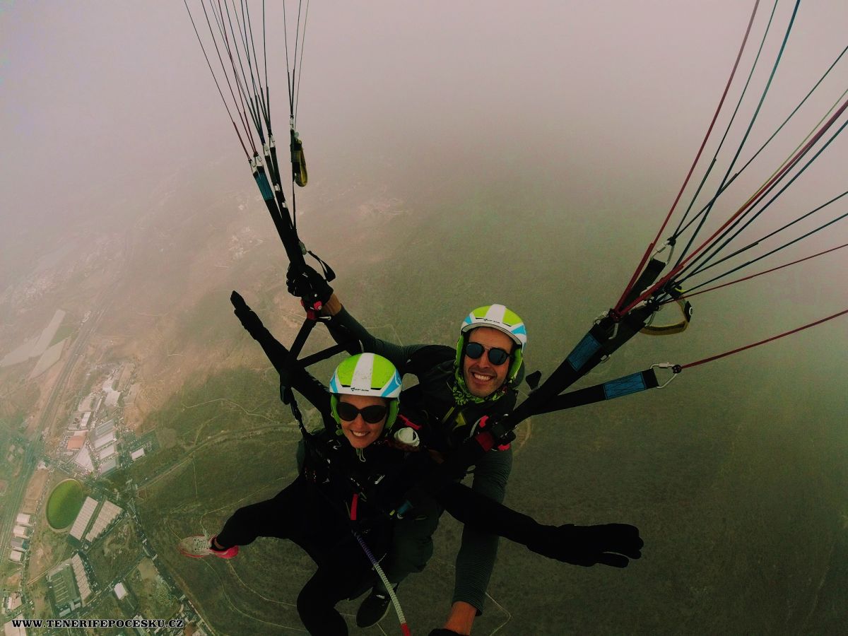 Paragliding gold flight Roque del Conde